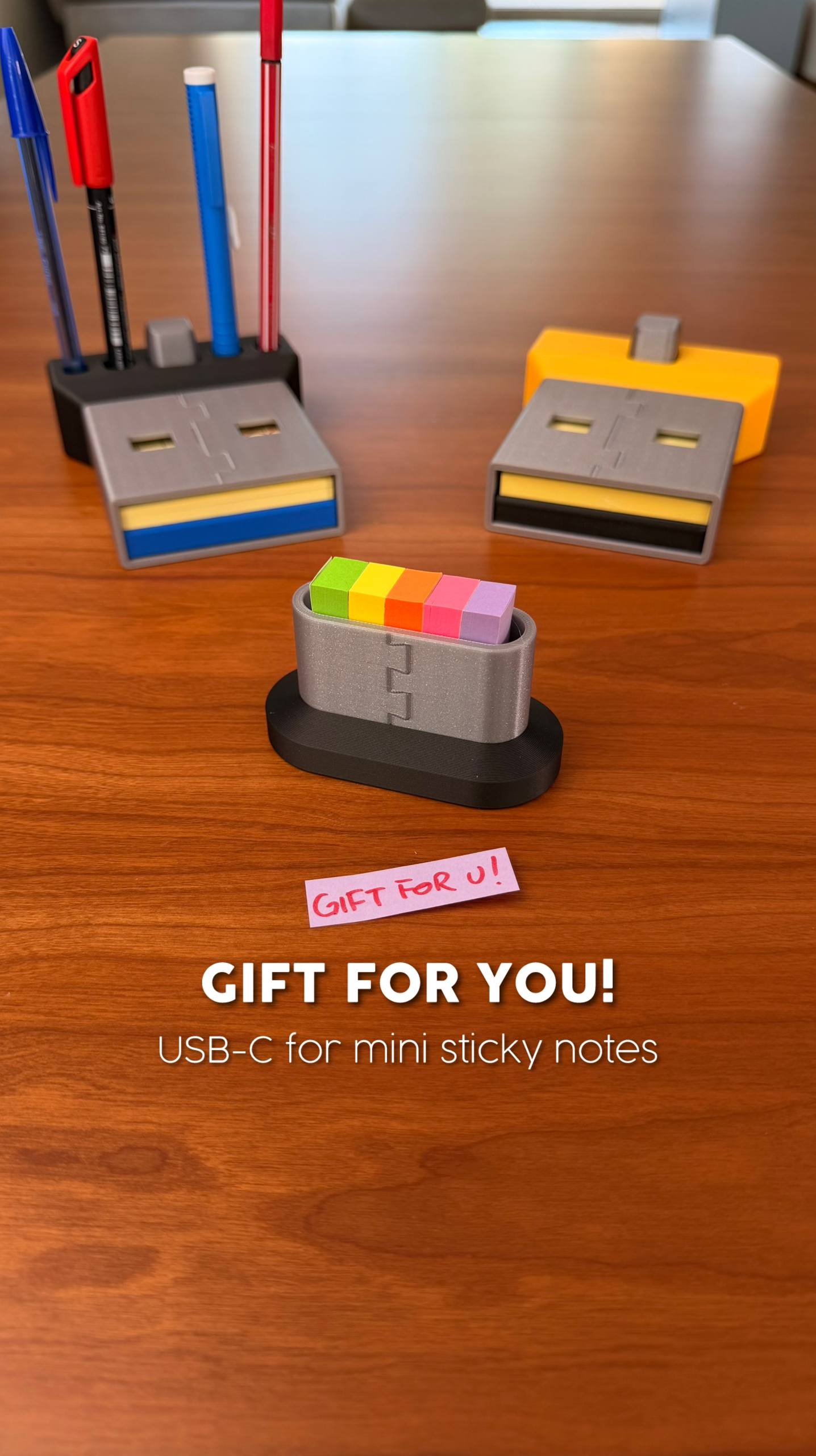 USB Note | Sticky Note Holder & Stencils