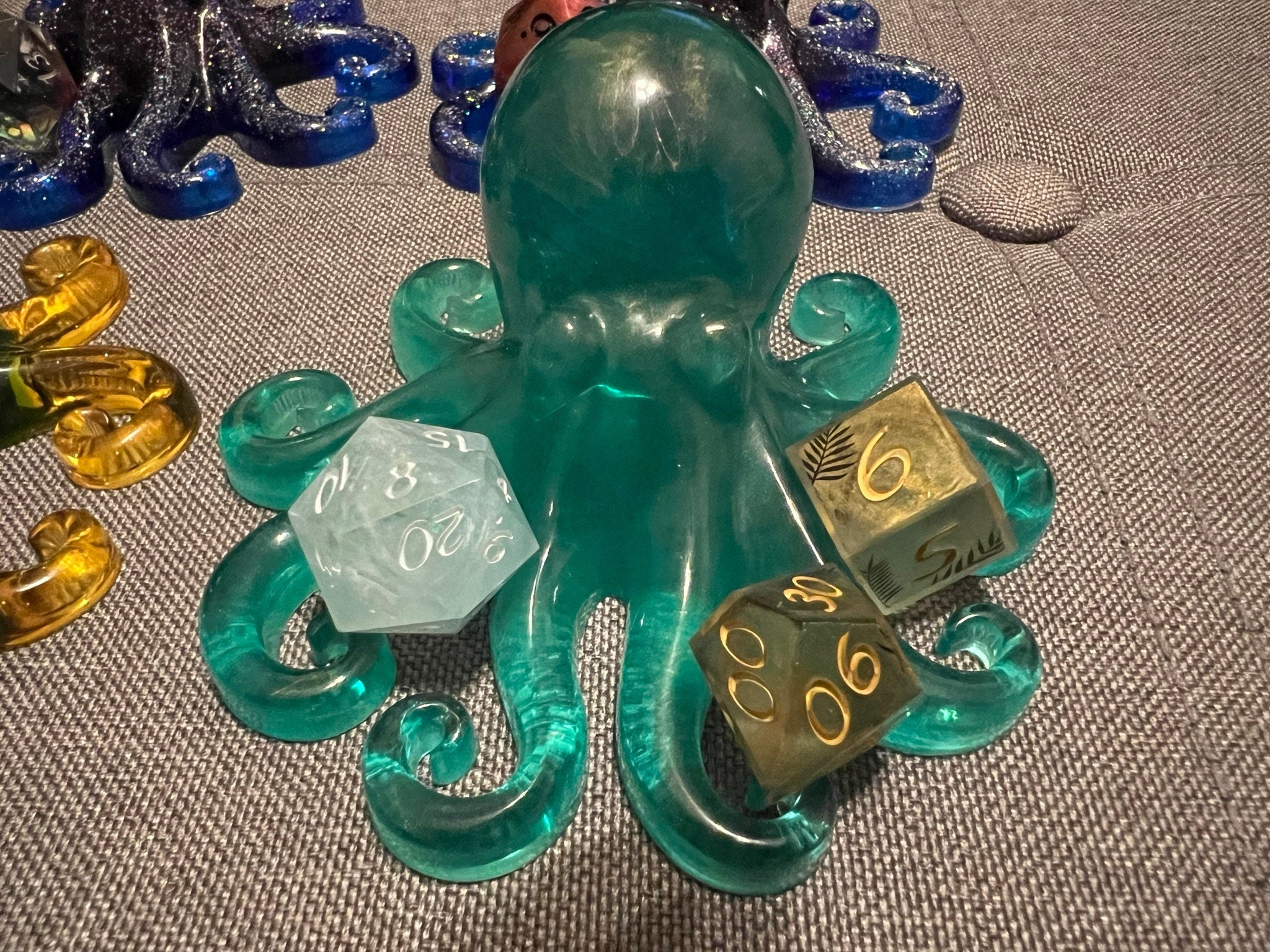 Octopus Dice Guardian
